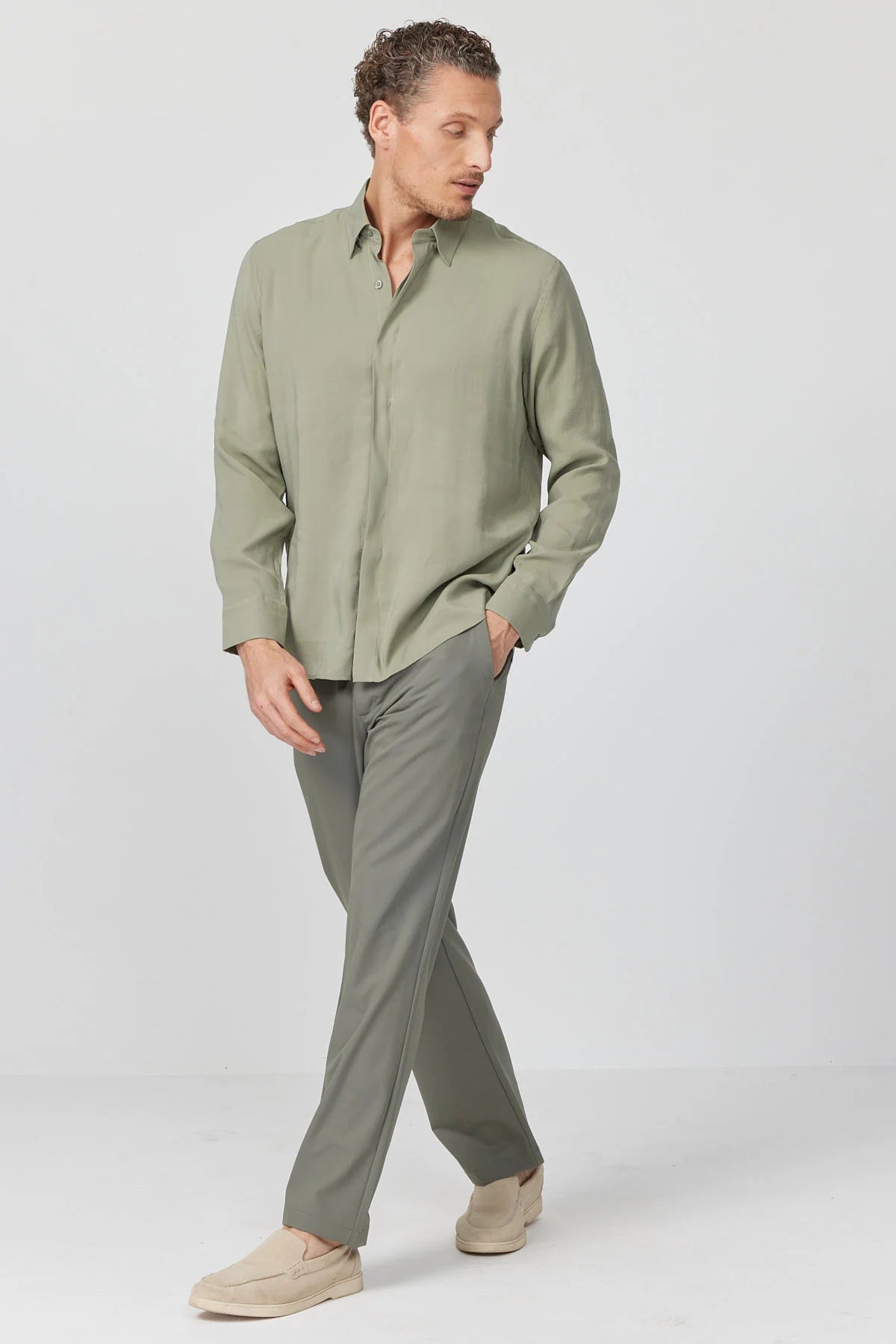 Men's Minimalist Shirt