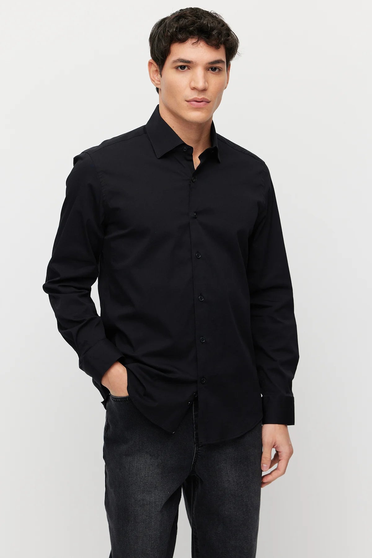Men's Slim Fit Shirt
