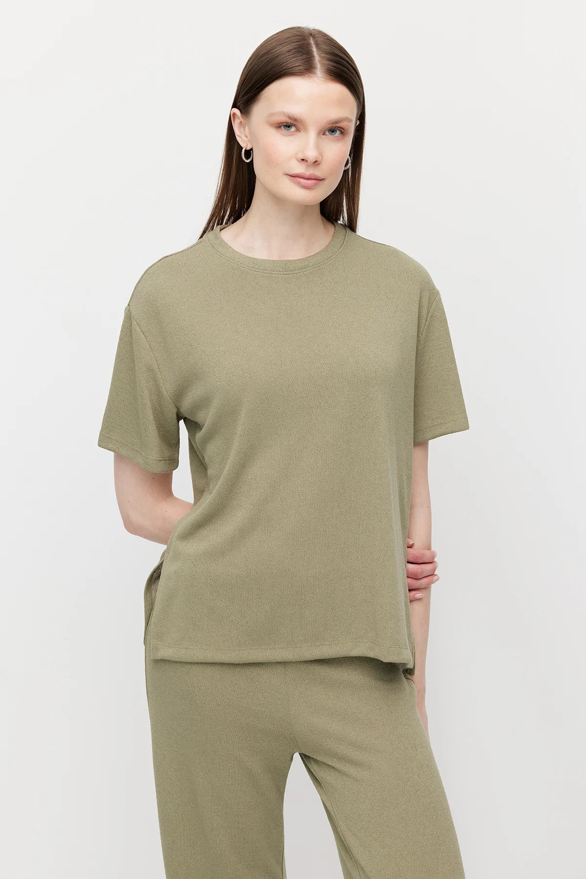 Women's Crew Neck Oversize Blouse with Side Slits