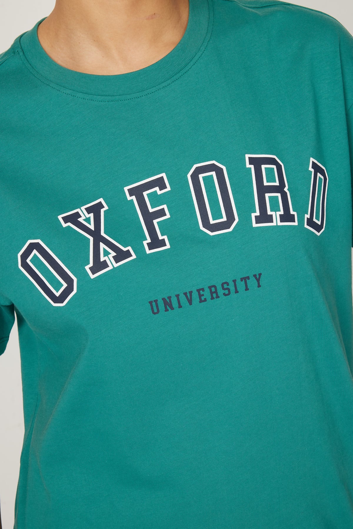 Women's Basic T-shirt