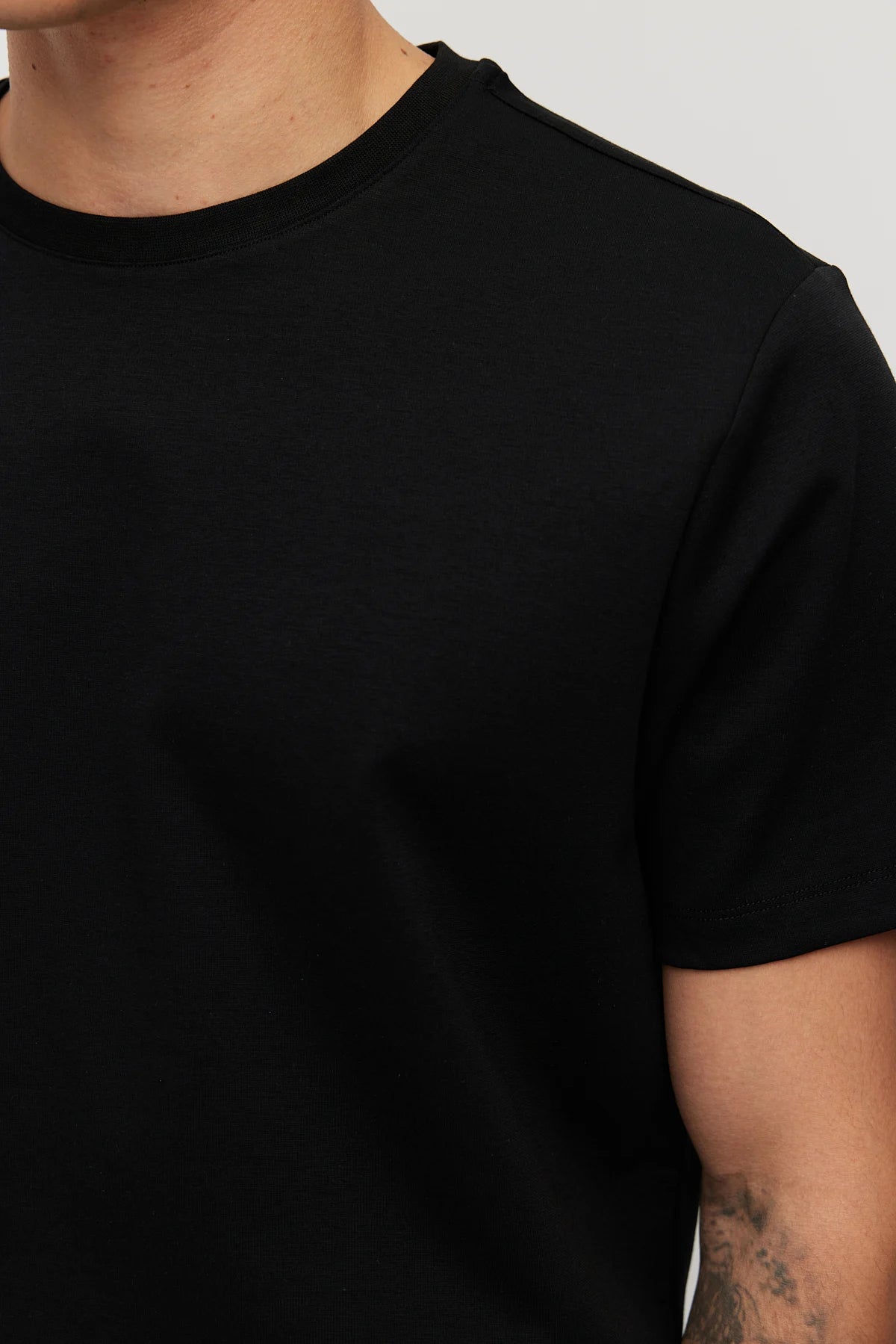 Men's Crew Neck Basic T-shirt