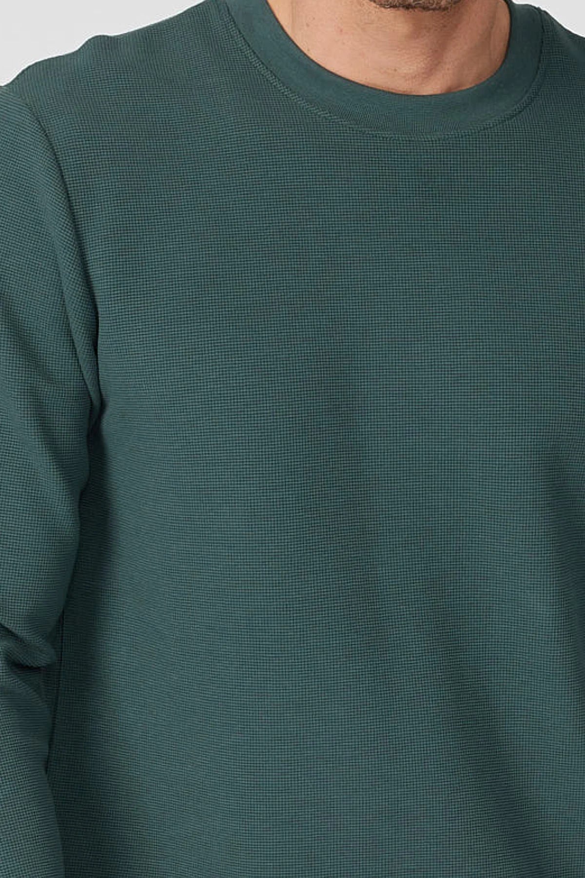 سویتشێرتێکی بنەڕەتی پیاوان