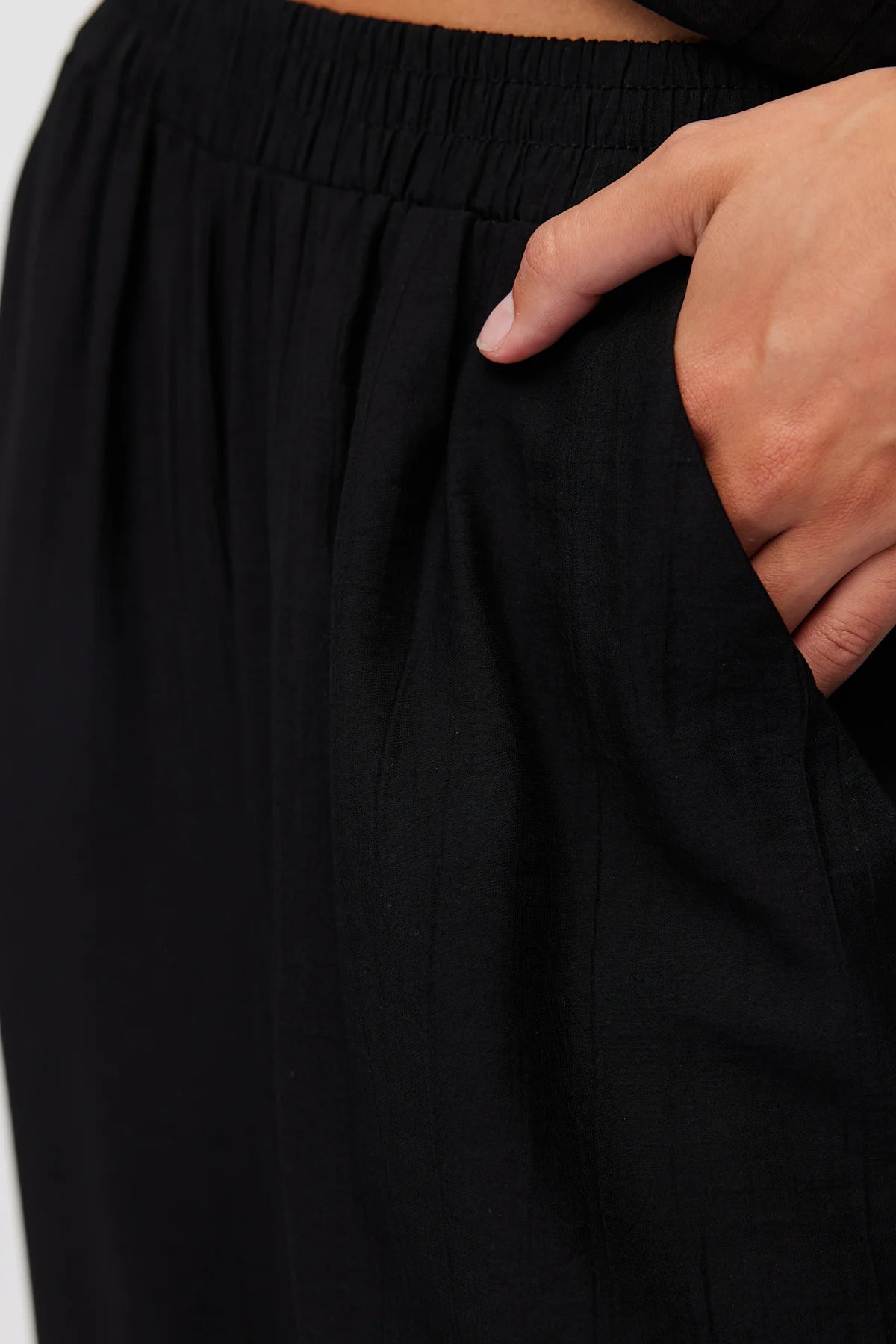 Women's Elastic Waist Wide Leg Trousers