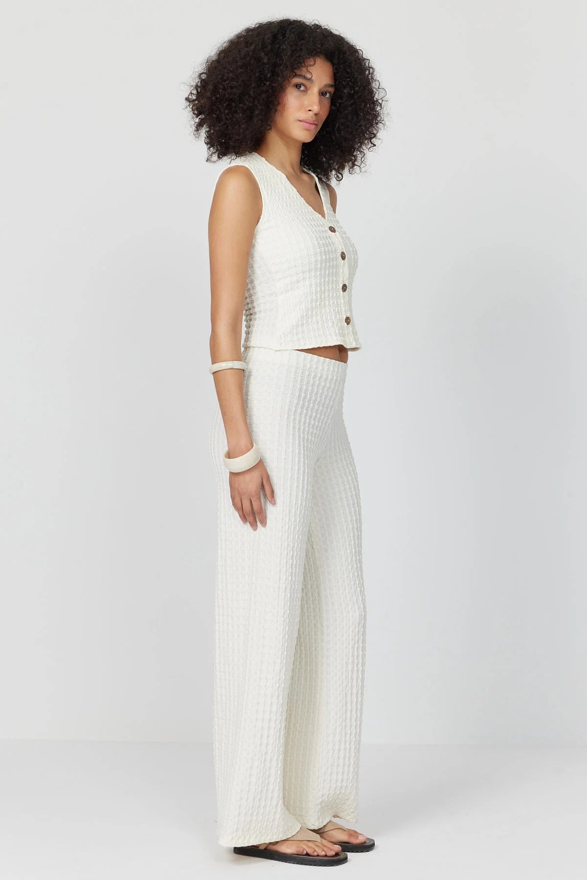 پانتۆڵی ڕەنگاوڕەنگی ئافرەتان