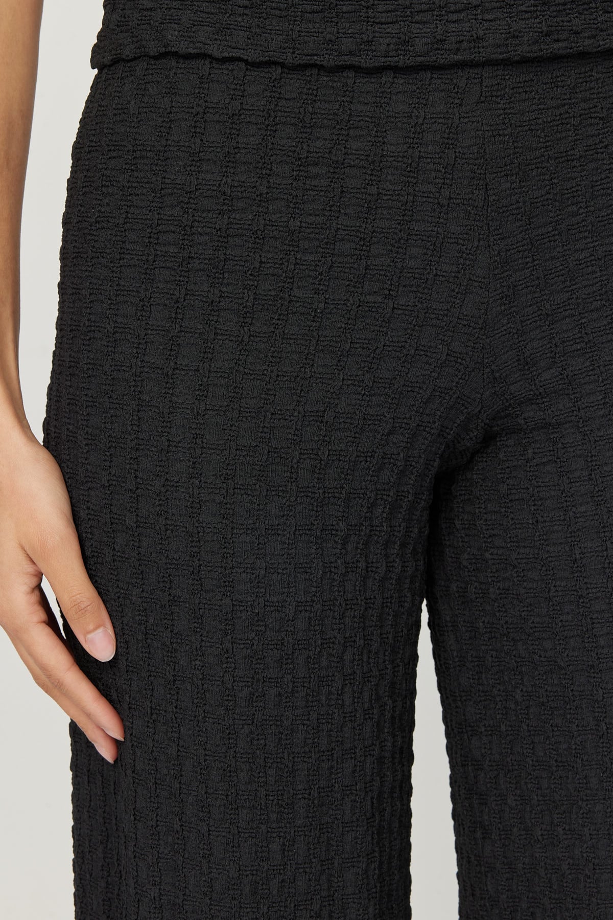 پانتۆڵی ڕەنگاوڕەنگی ئافرەتان