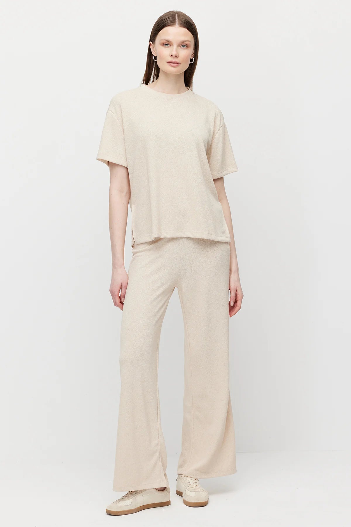 Women's Elastic Waist Relaxed Fit Textured Trousers