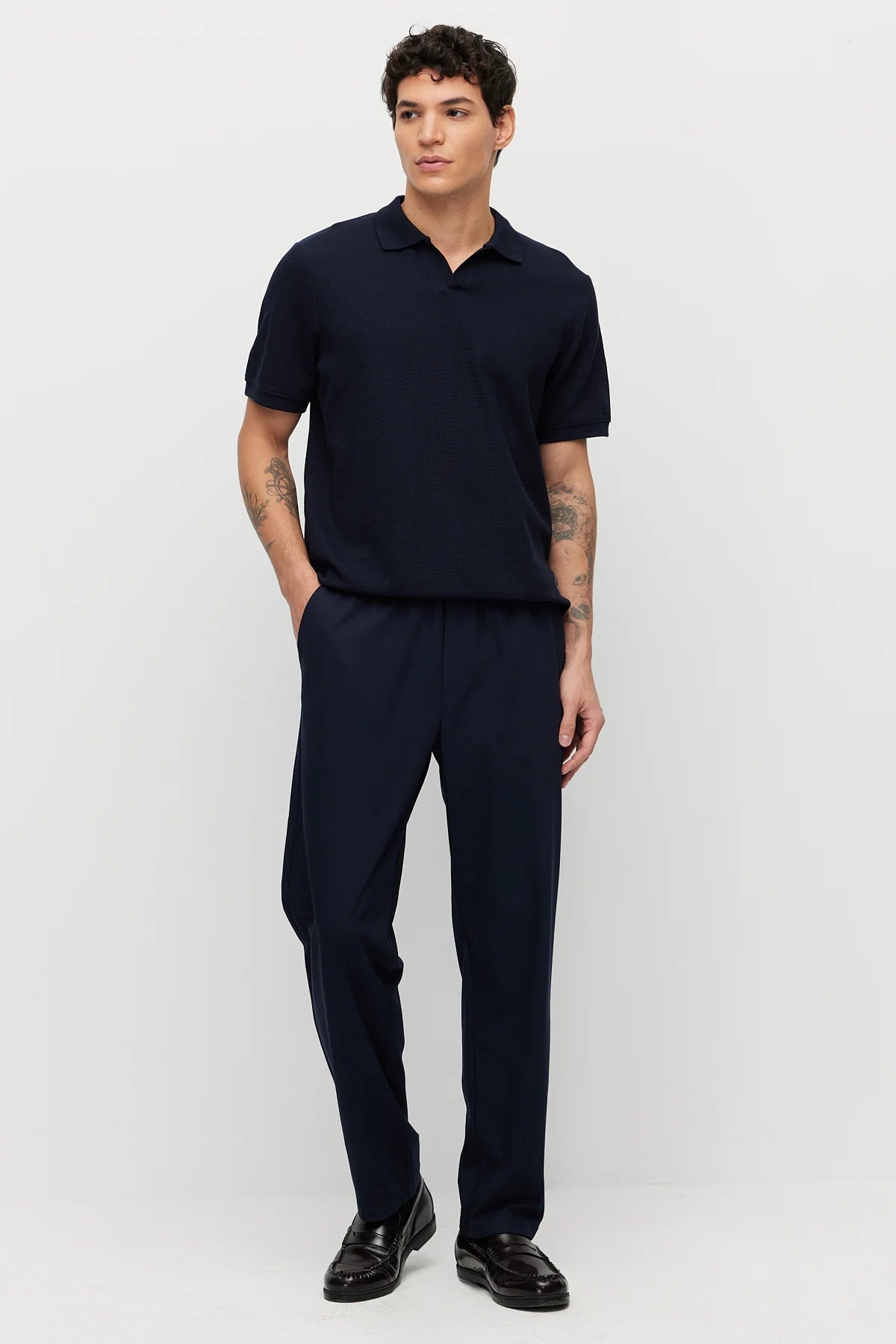 Men's Jogger Pants with Elastic Waistband and Drawstring