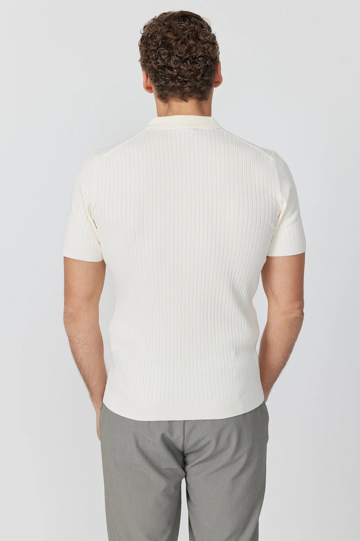 تیشێرتی پیاوان 