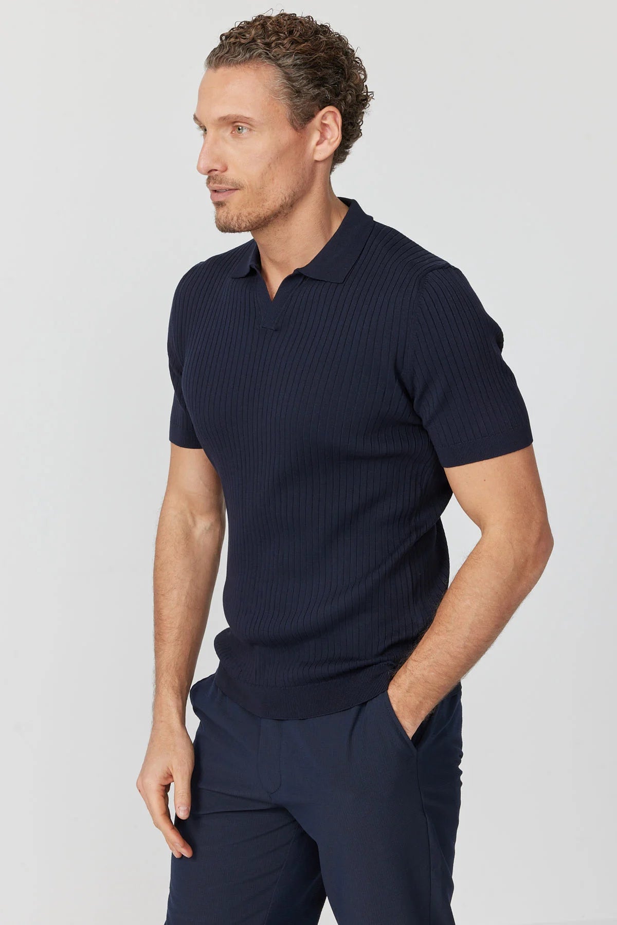 تیشێرتی پیاوان 