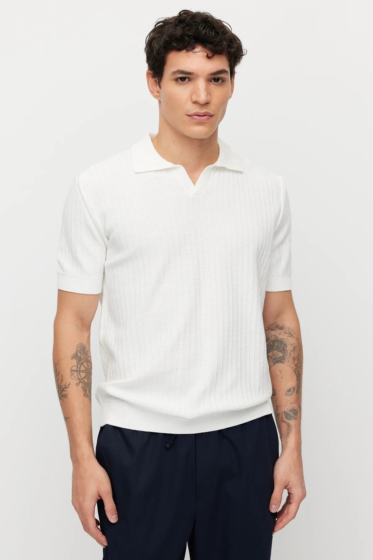 Men's Collar Knit T-shirt