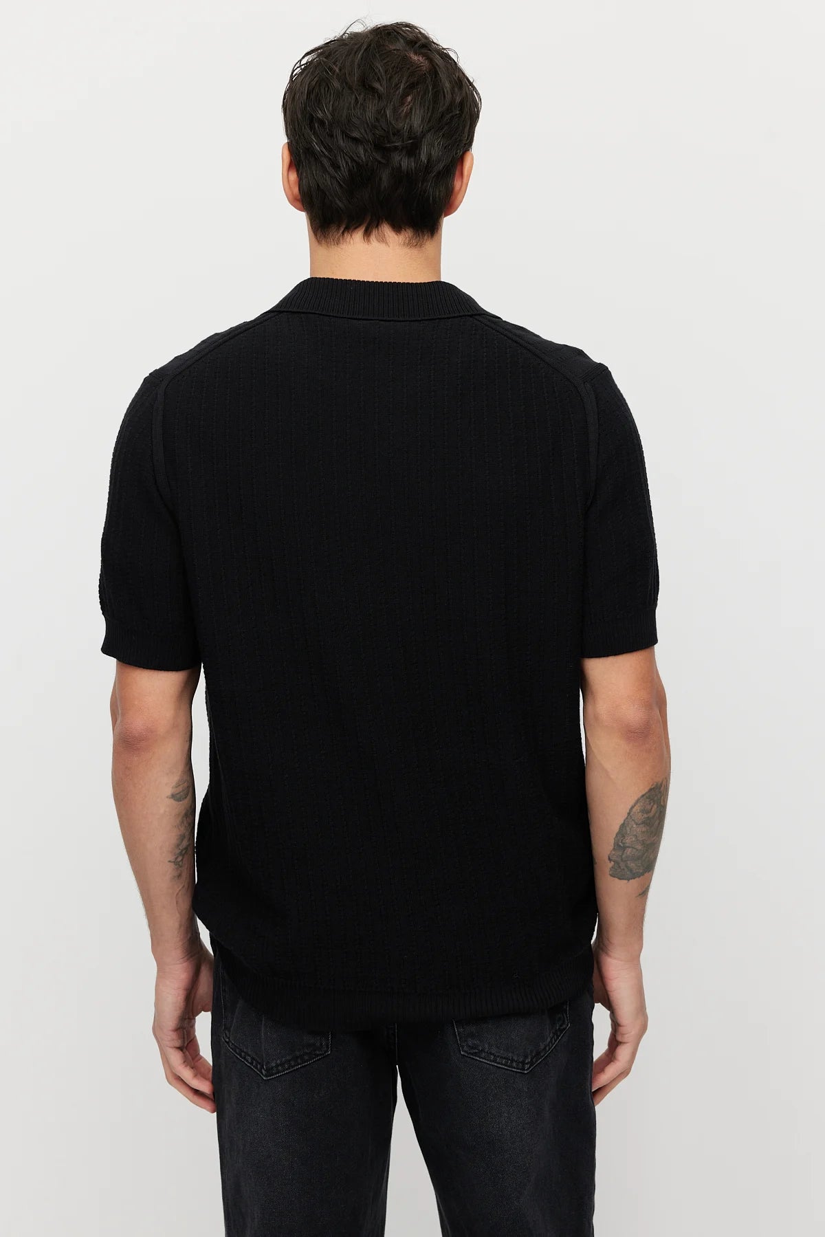 Men's Collar Knit T-shirt