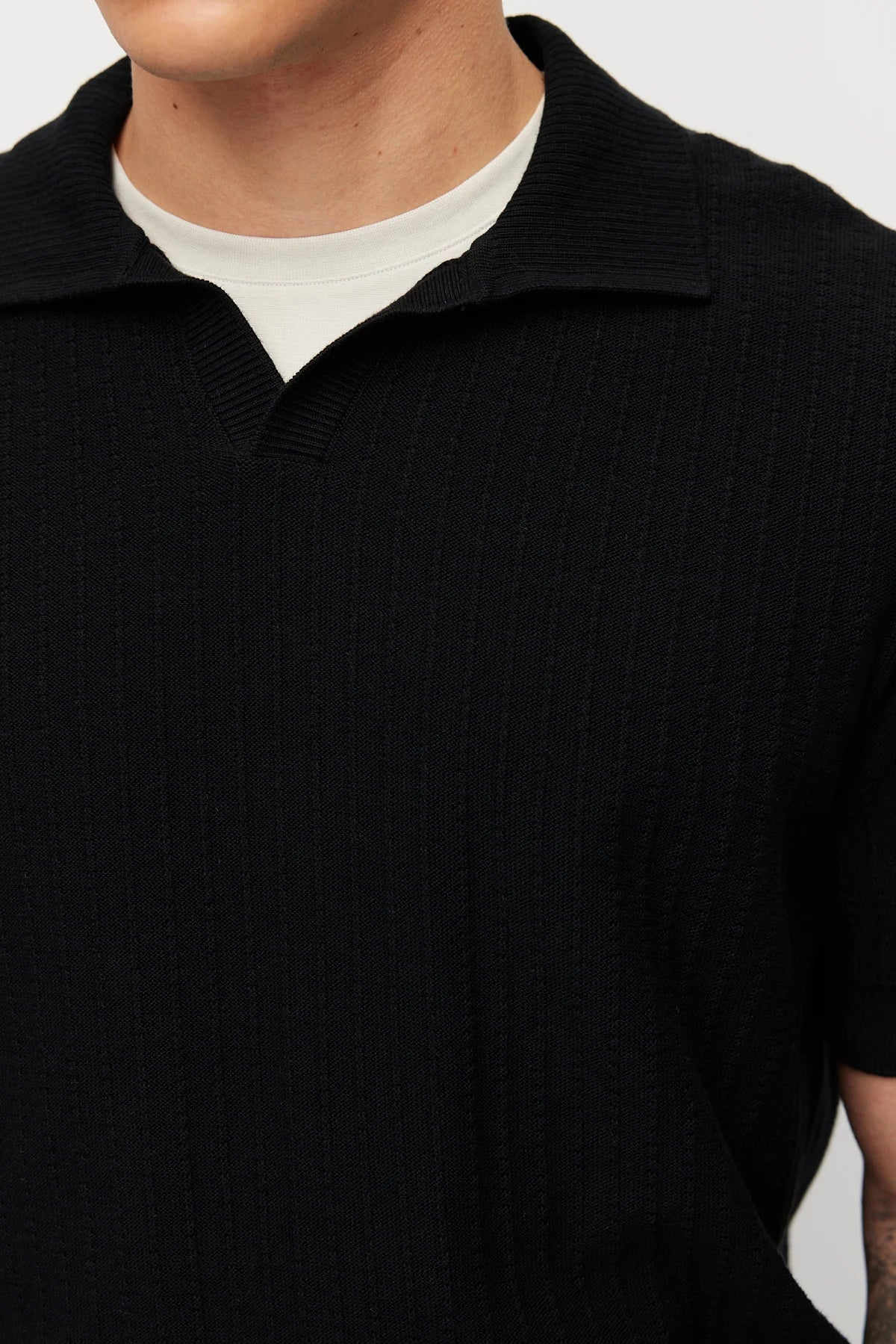 Men's Collar Knit T-shirt