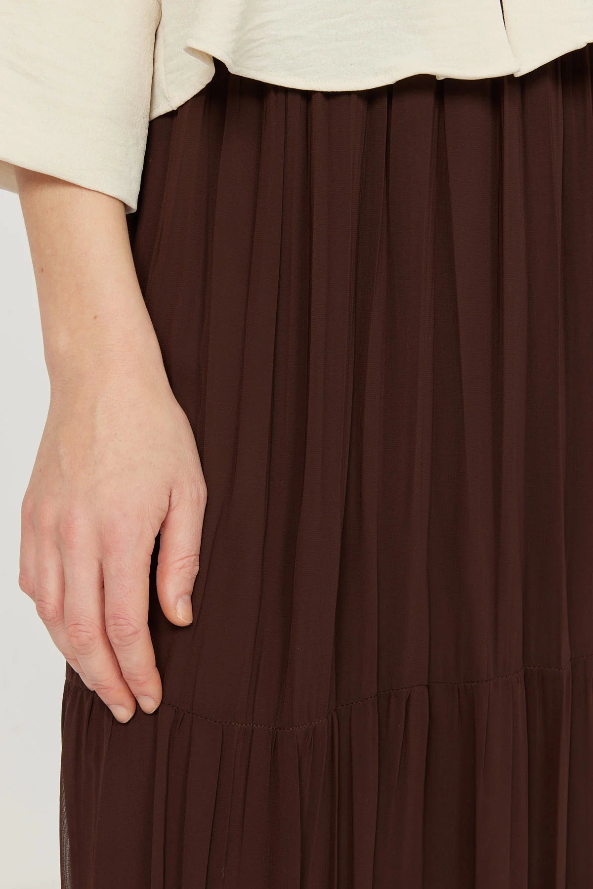 تەنووری شیفۆنی پلیتکراوی ئافرەتان