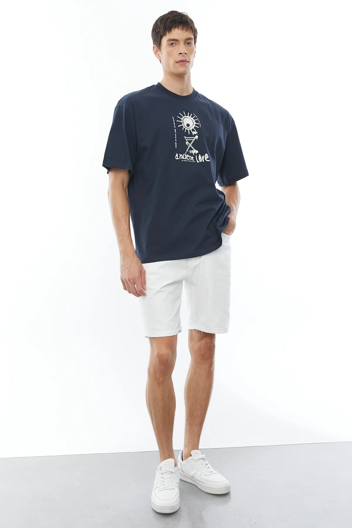 Kontrast Baskılı Oversize T-shirt