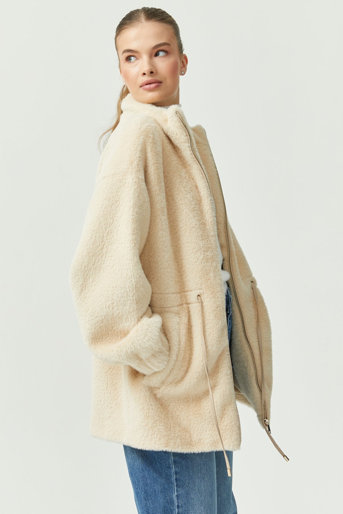 Women's Short Fur Coat