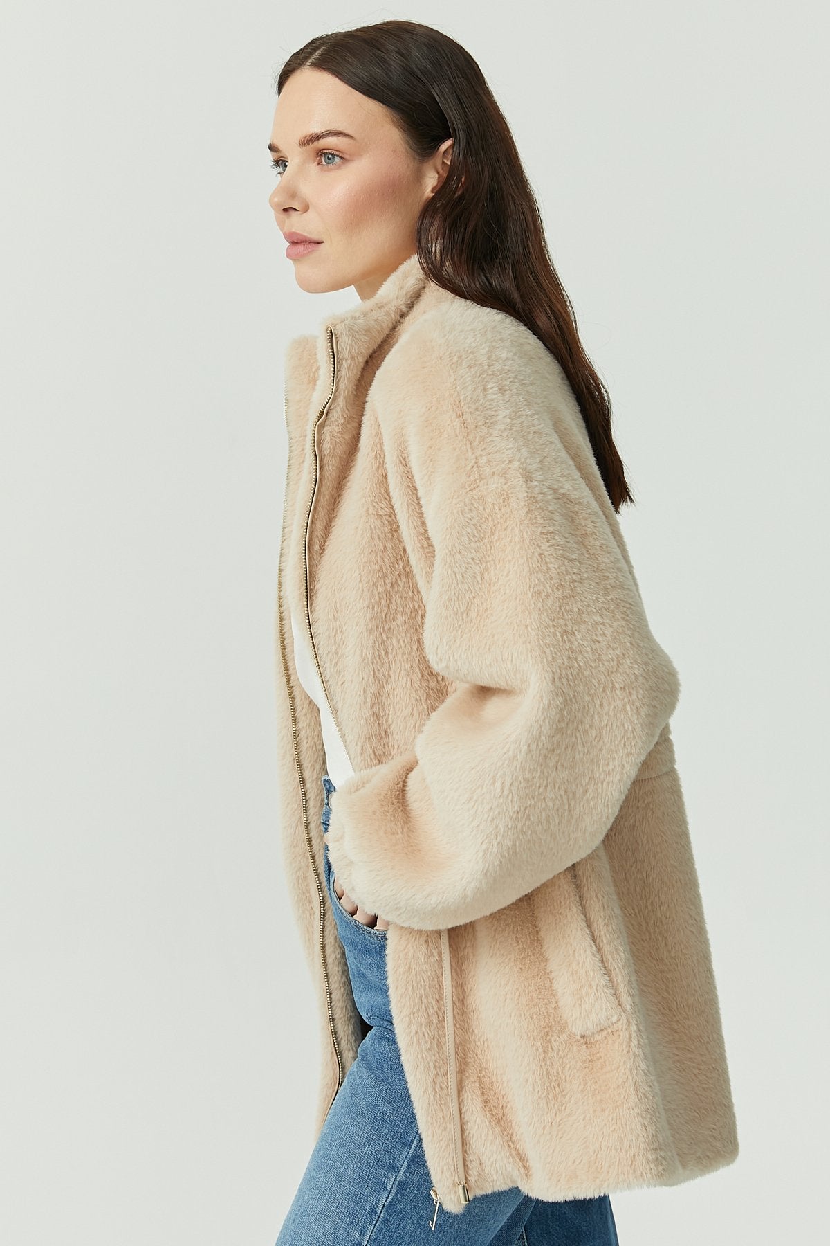 Women's Short Fur Coat