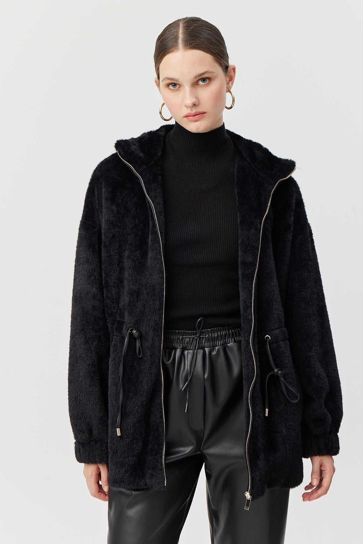 Women's Short Fur Coat