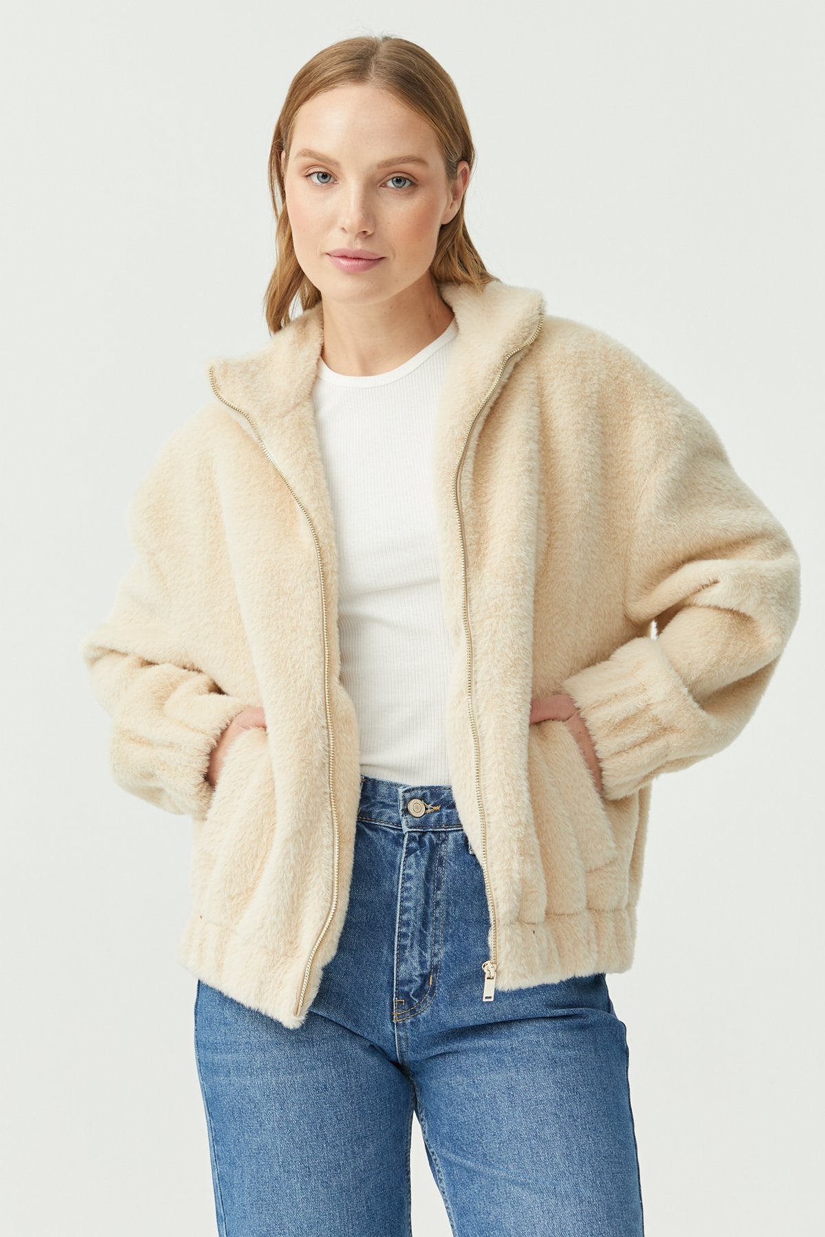 Women's Faux Fur Coat