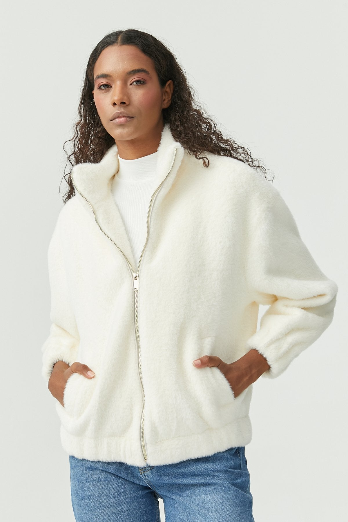Women's Faux Fur Coat