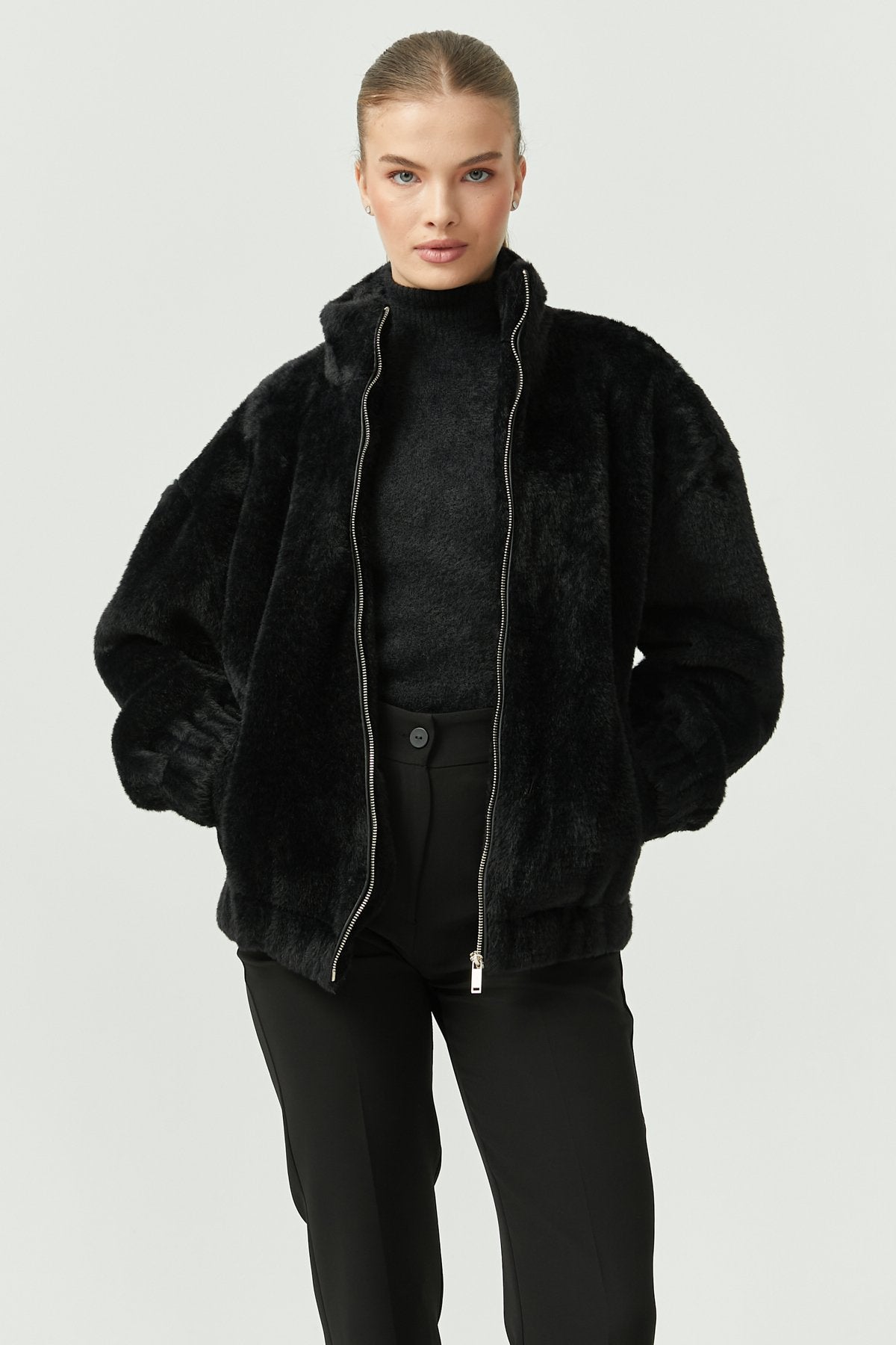 Women's Faux Fur Coat