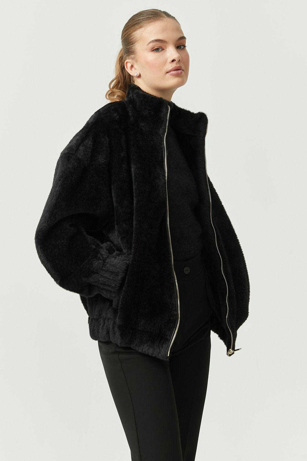 Women's Faux Fur Coat
