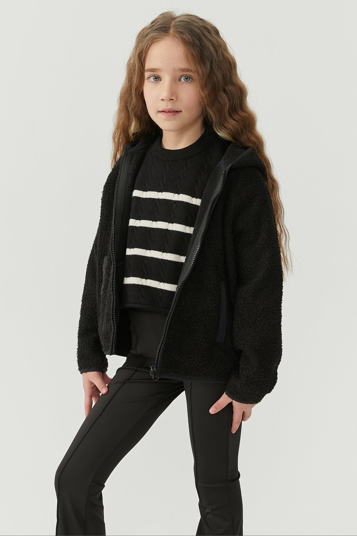 Girl's Hooded Thin Coat