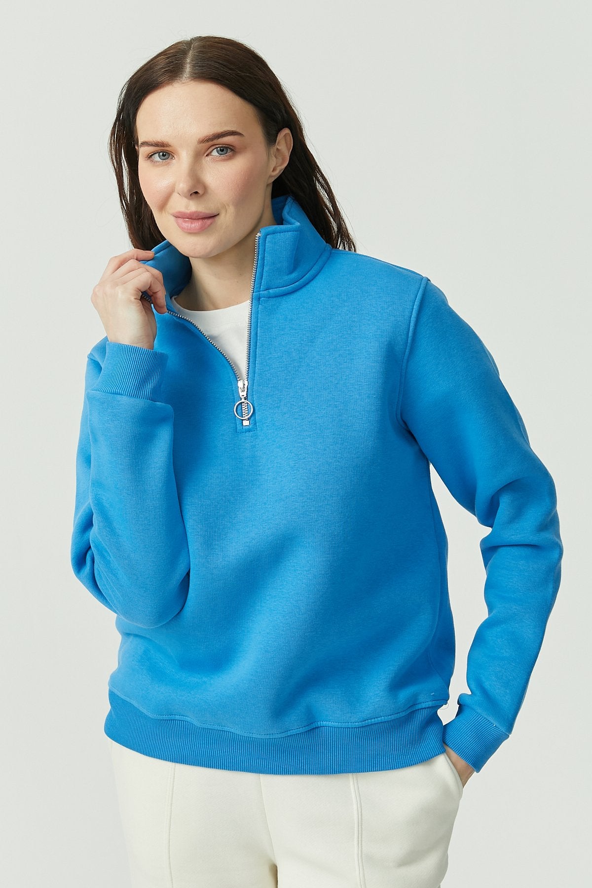 Women's Zippered Sweat Top