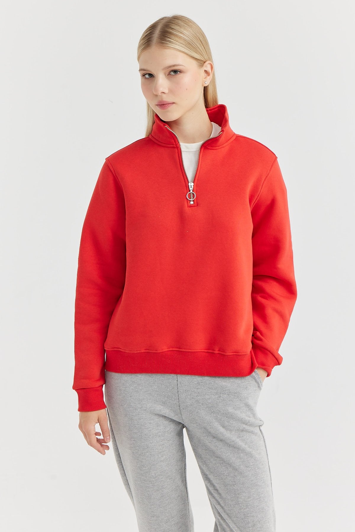 Women's Zippered Sweat Top