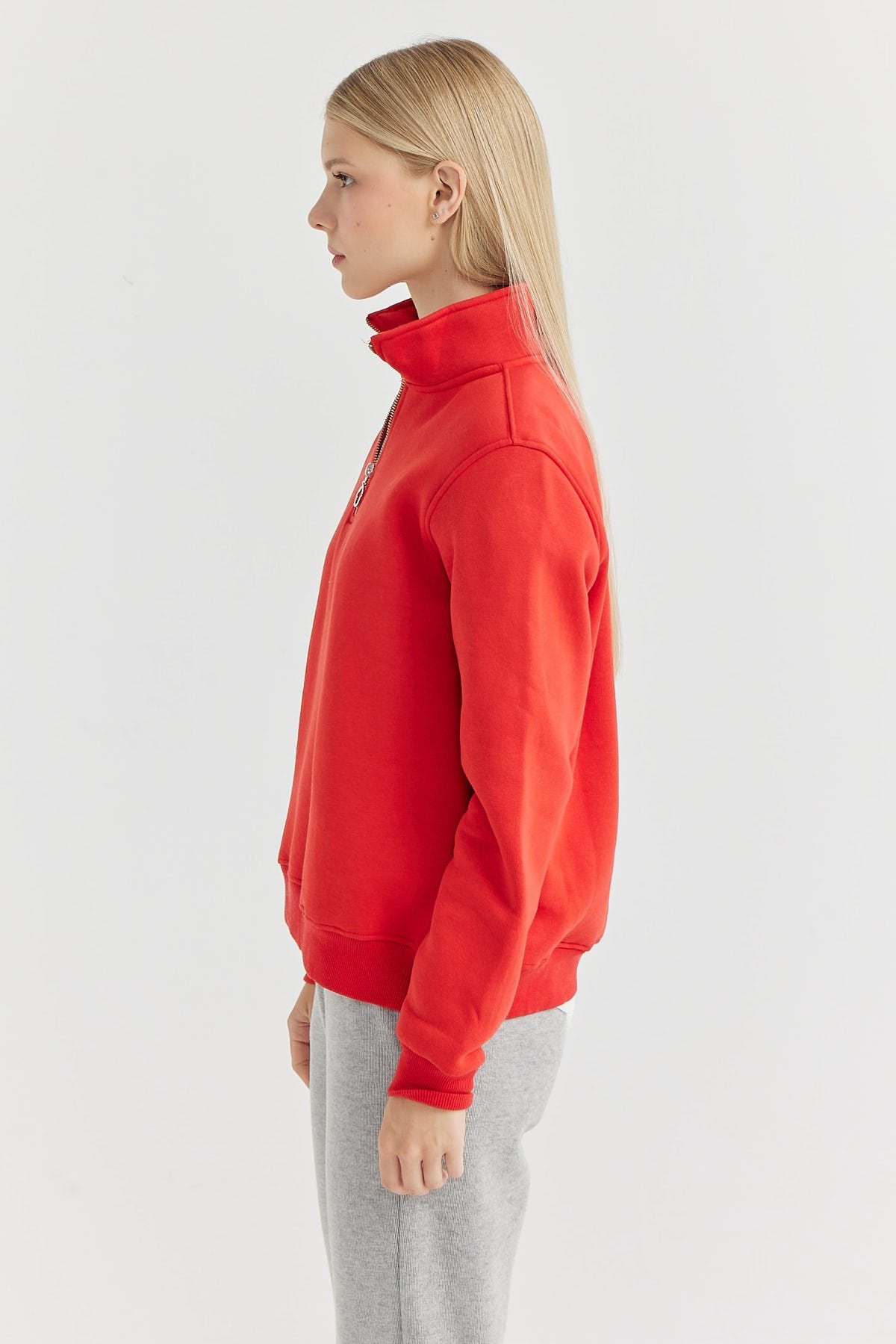 Women's Zippered Sweat Top