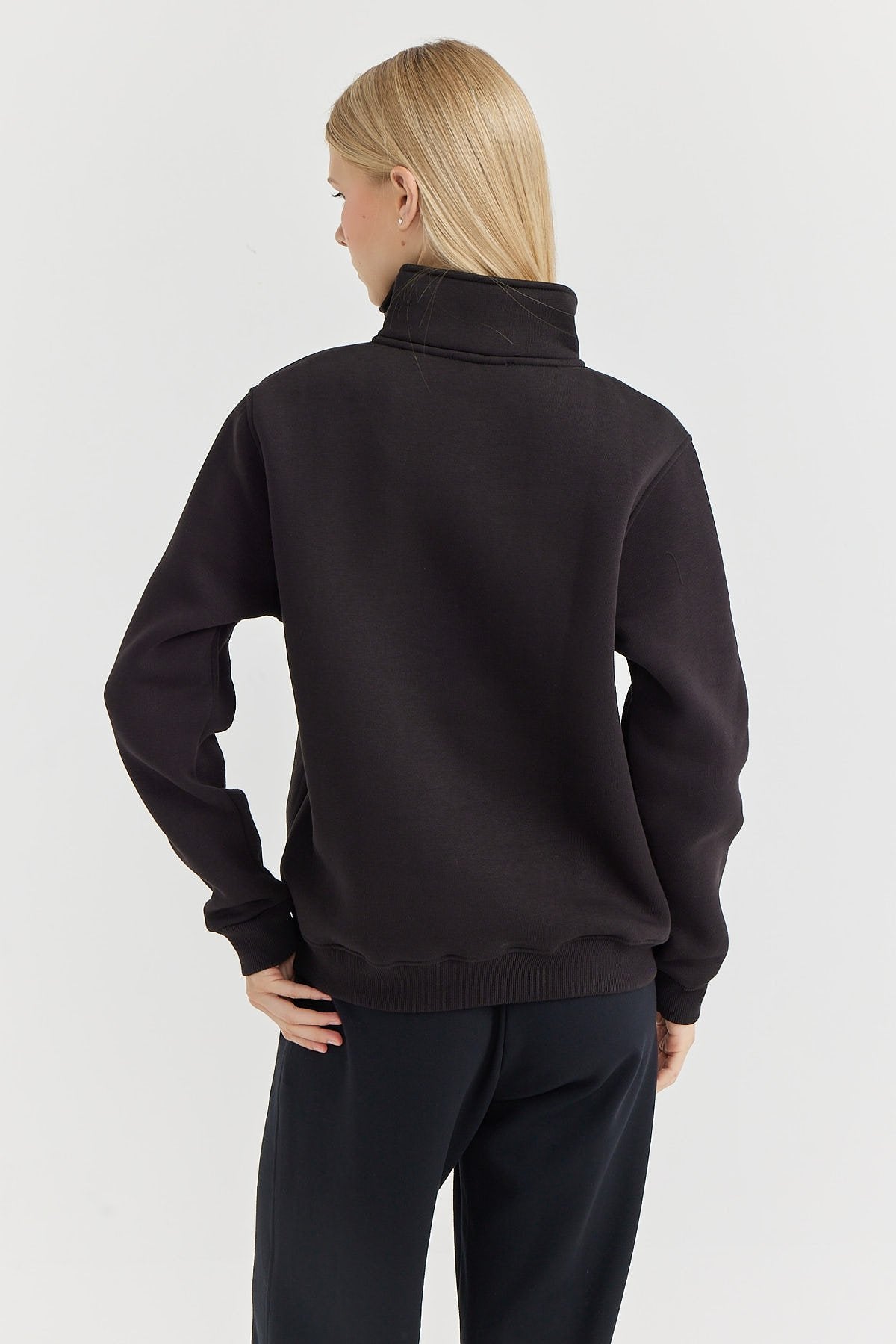 Women's Zippered Sweat Top