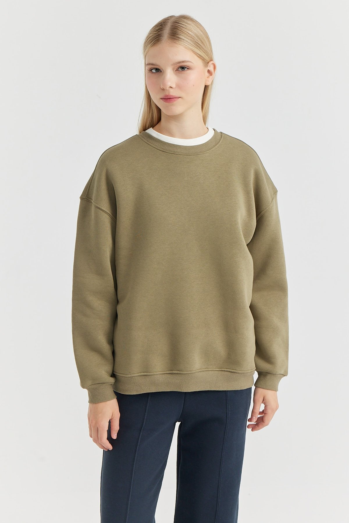 Women's Crew Neck Sweat Top