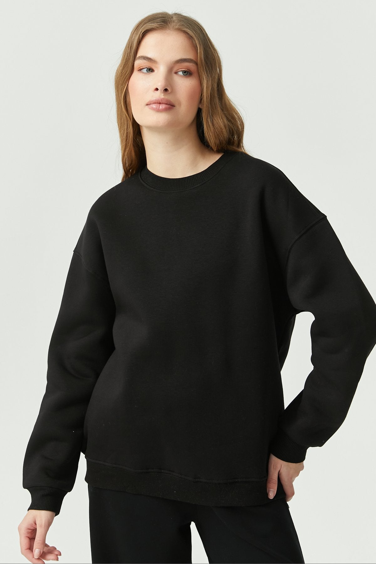Women's Crew Neck Sweat Top