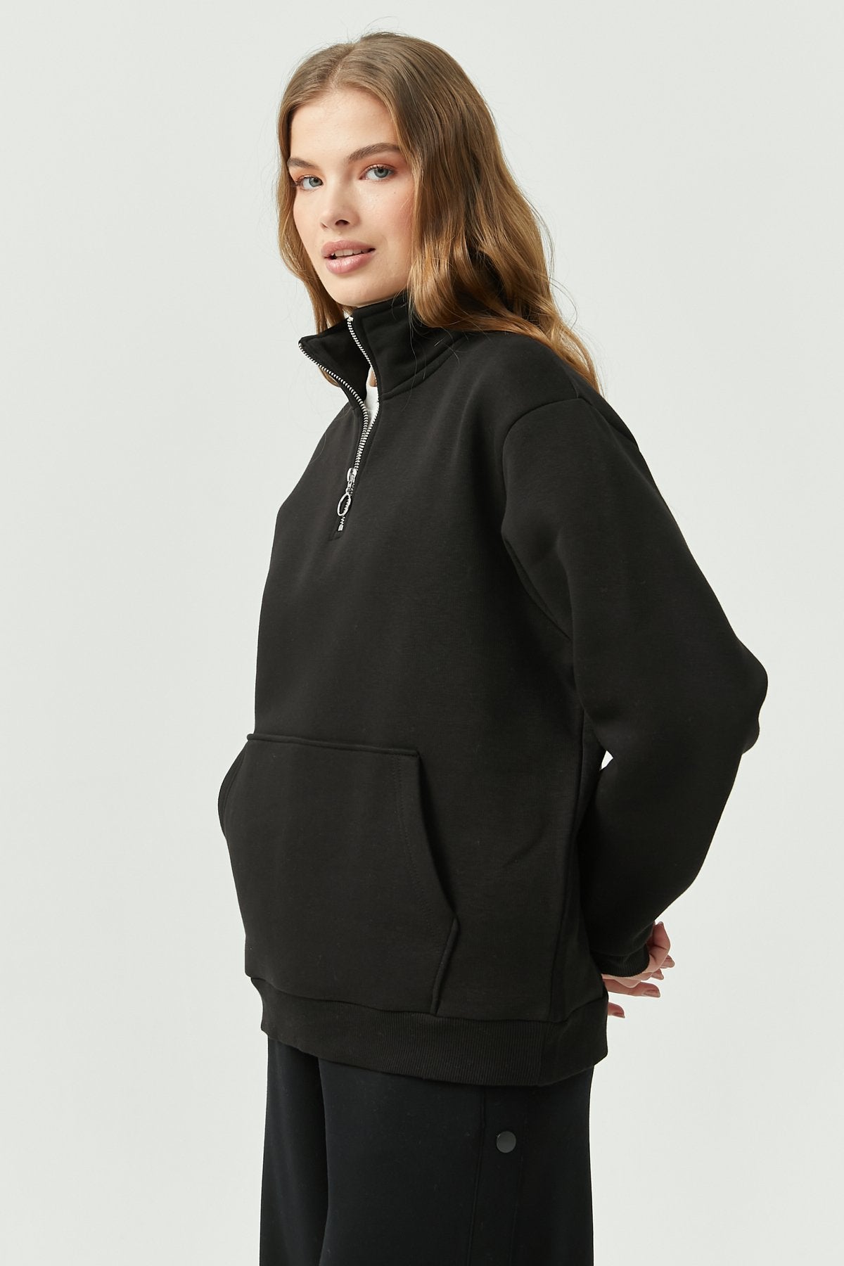 Women's Zippered Sweat Top