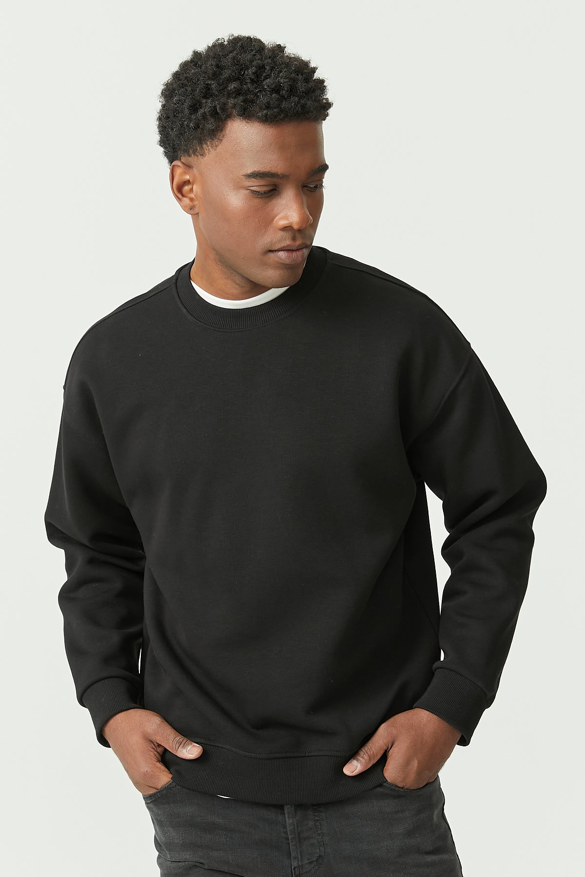 Crew Neck Basic Sweat Top