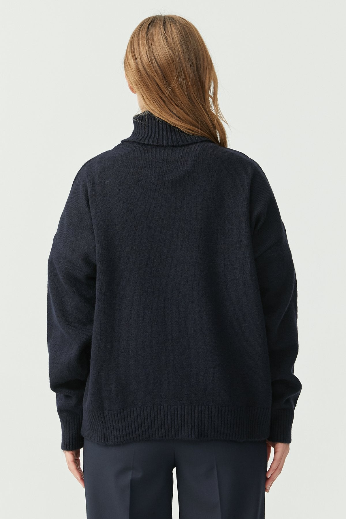Women's Oversize Turtleneck Knitwear Sweater