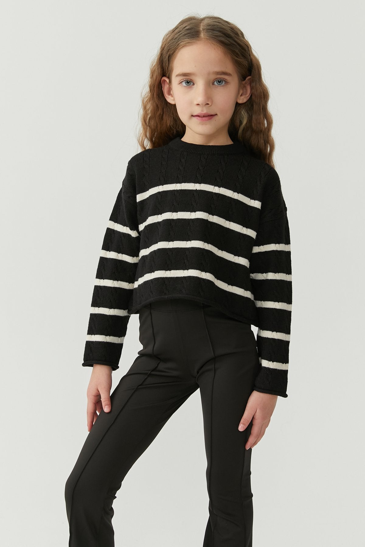 Girl's Crew Neck Short Knit Sweater