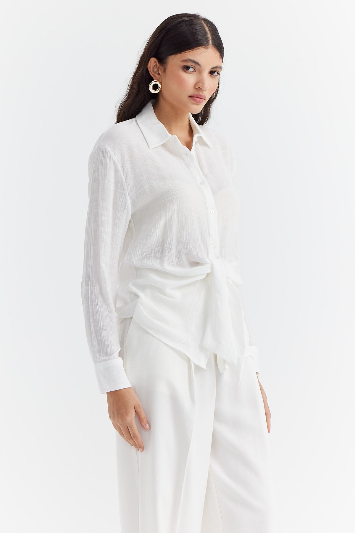 Women's Knotted and Flowy Shirt