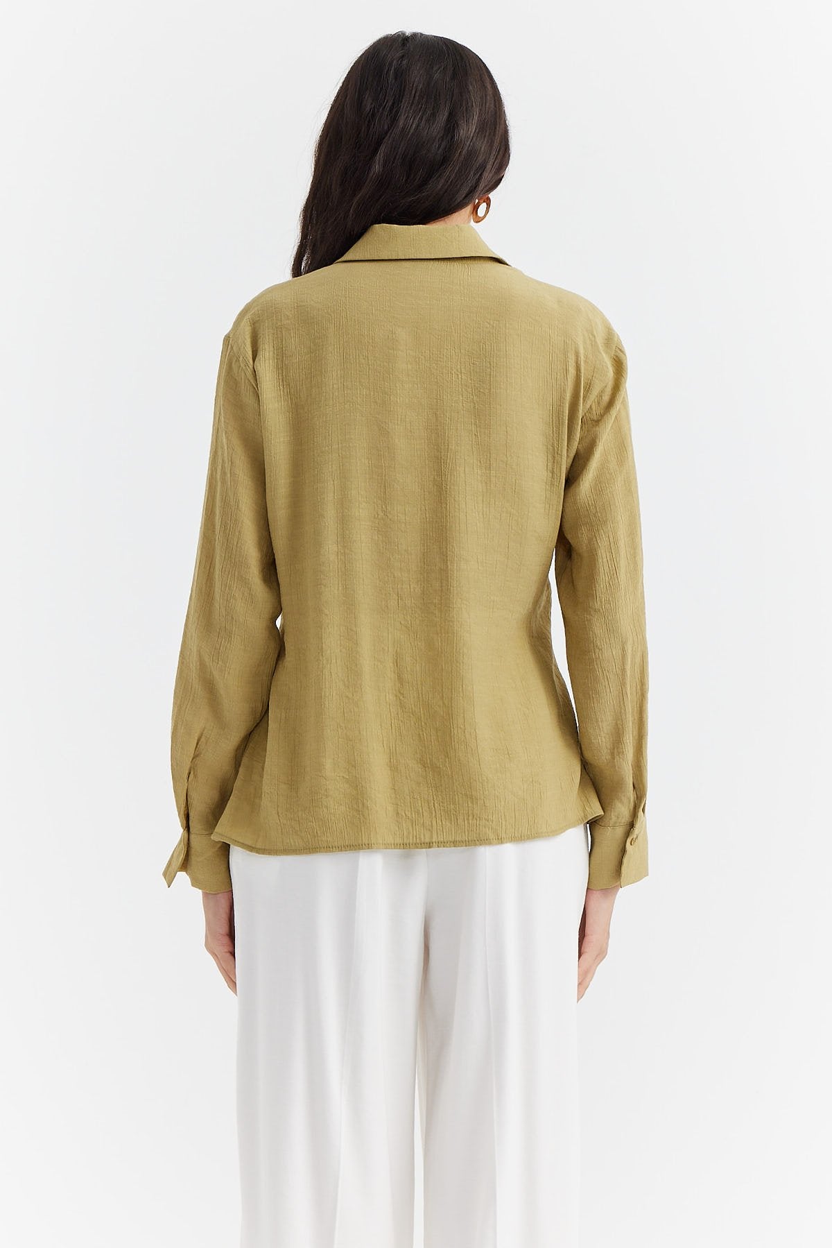 Women's Knotted and Flowy Shirt
