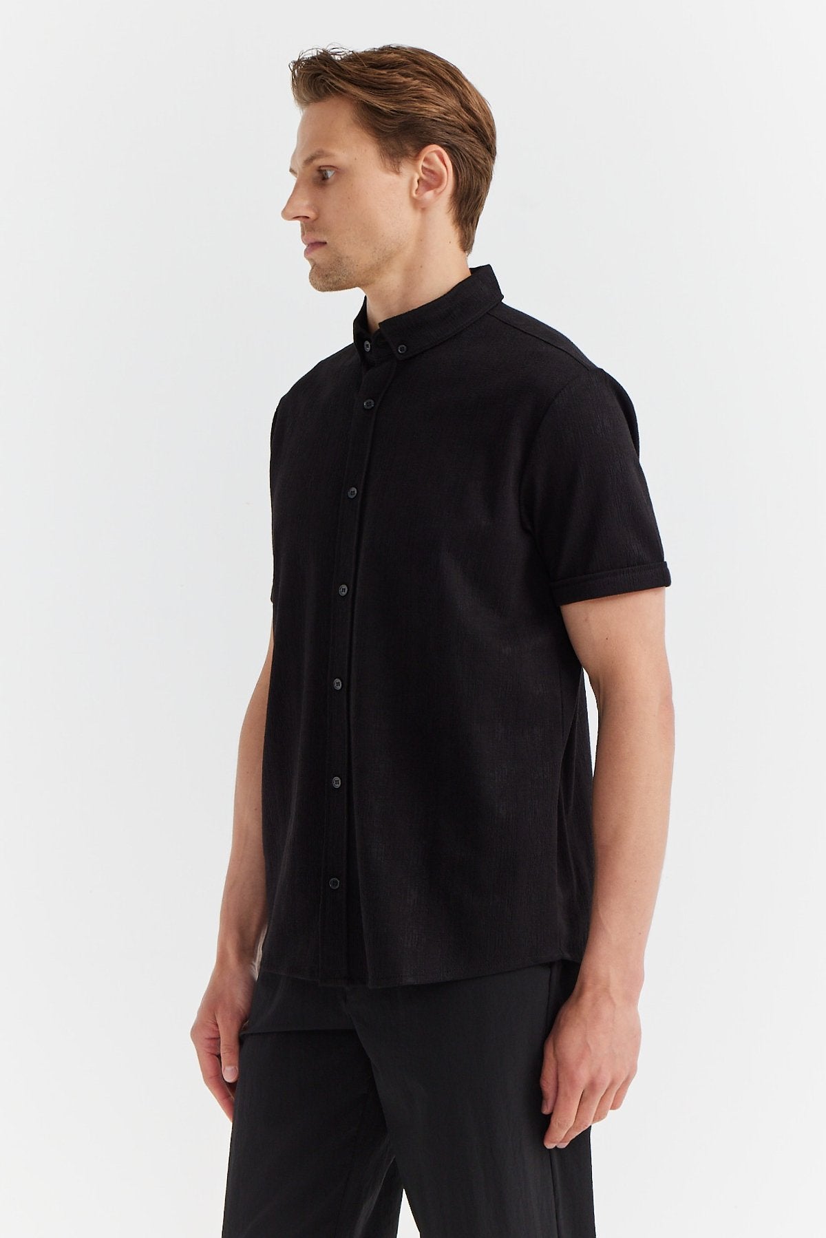 Men's Short Sleeve Textured Shirt