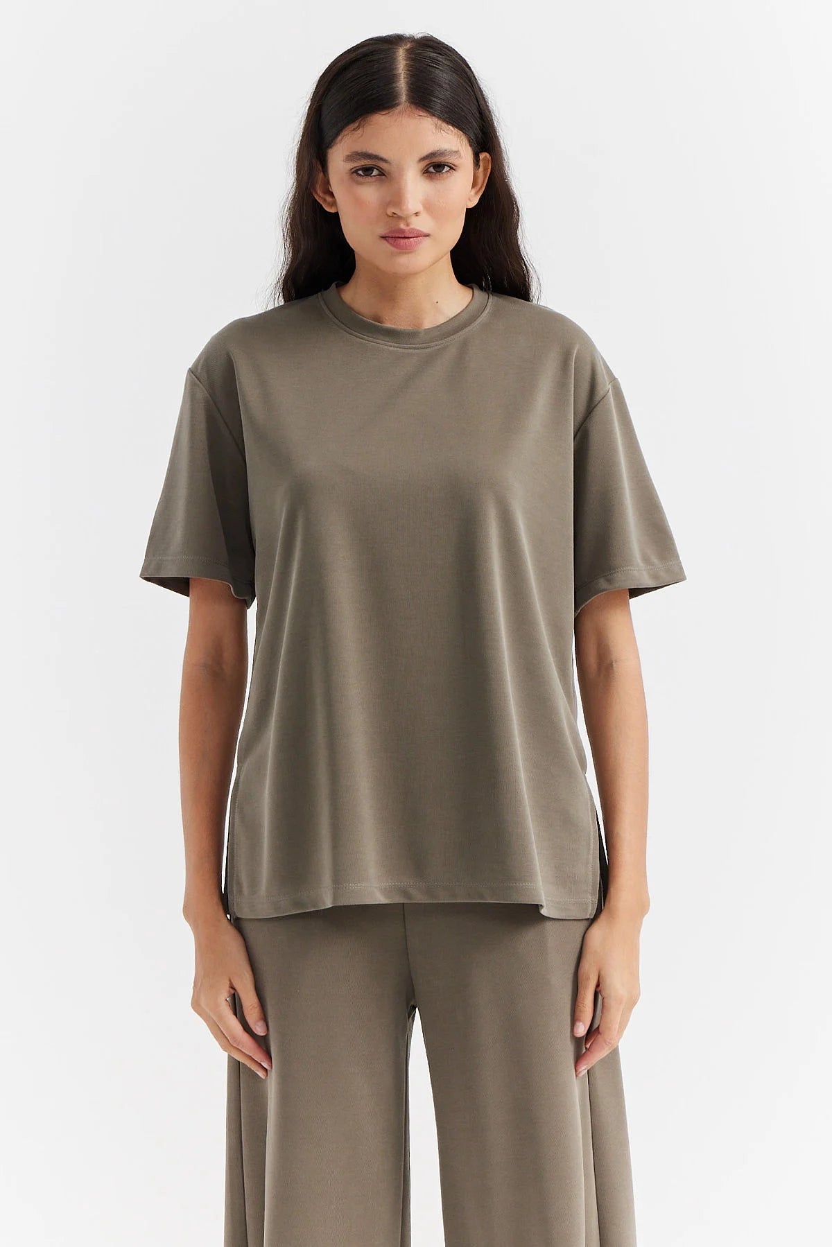 Kadın Yanı Yırtmaç Detaylı T-shirt