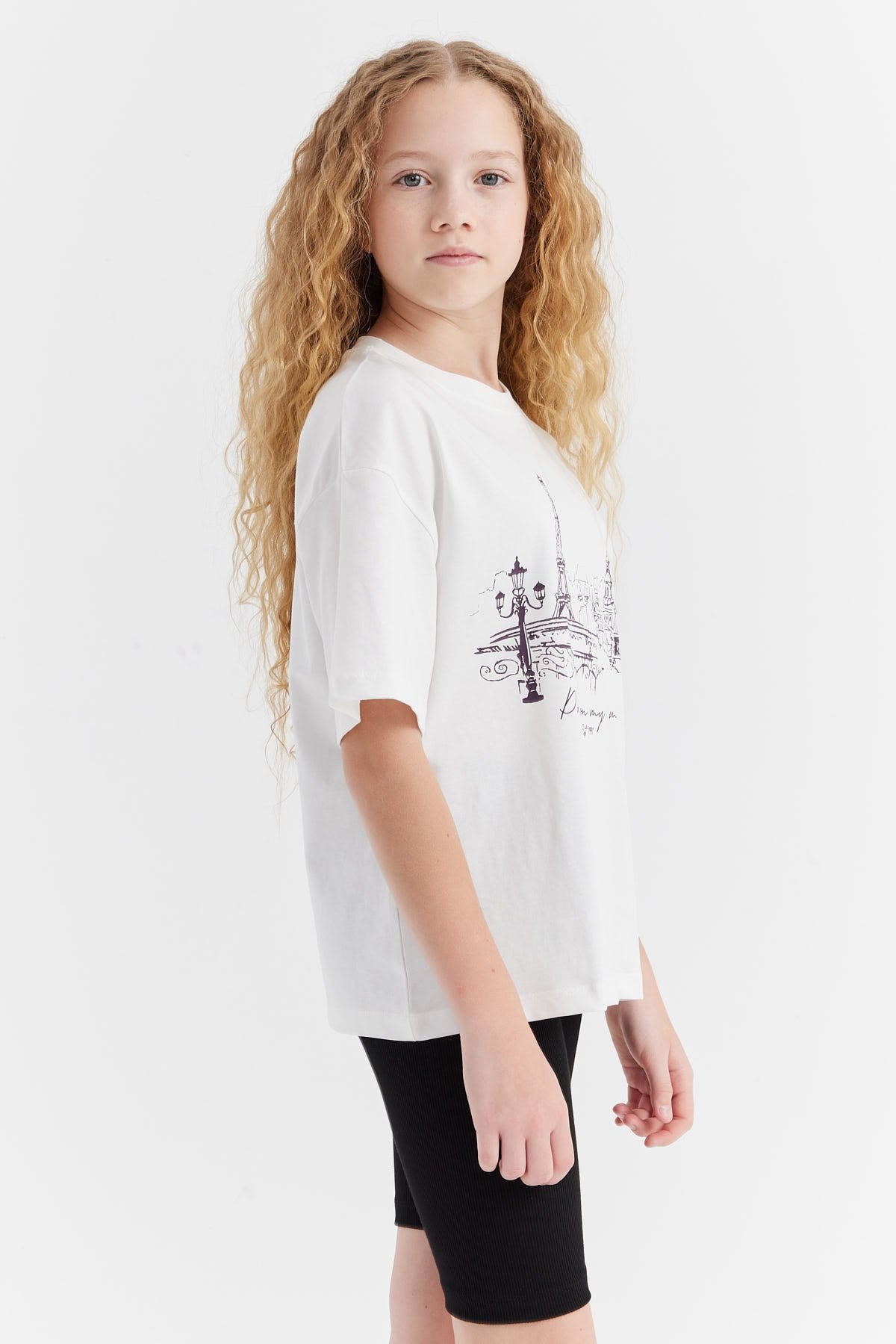 Girl's Printed Detailed T-shirt