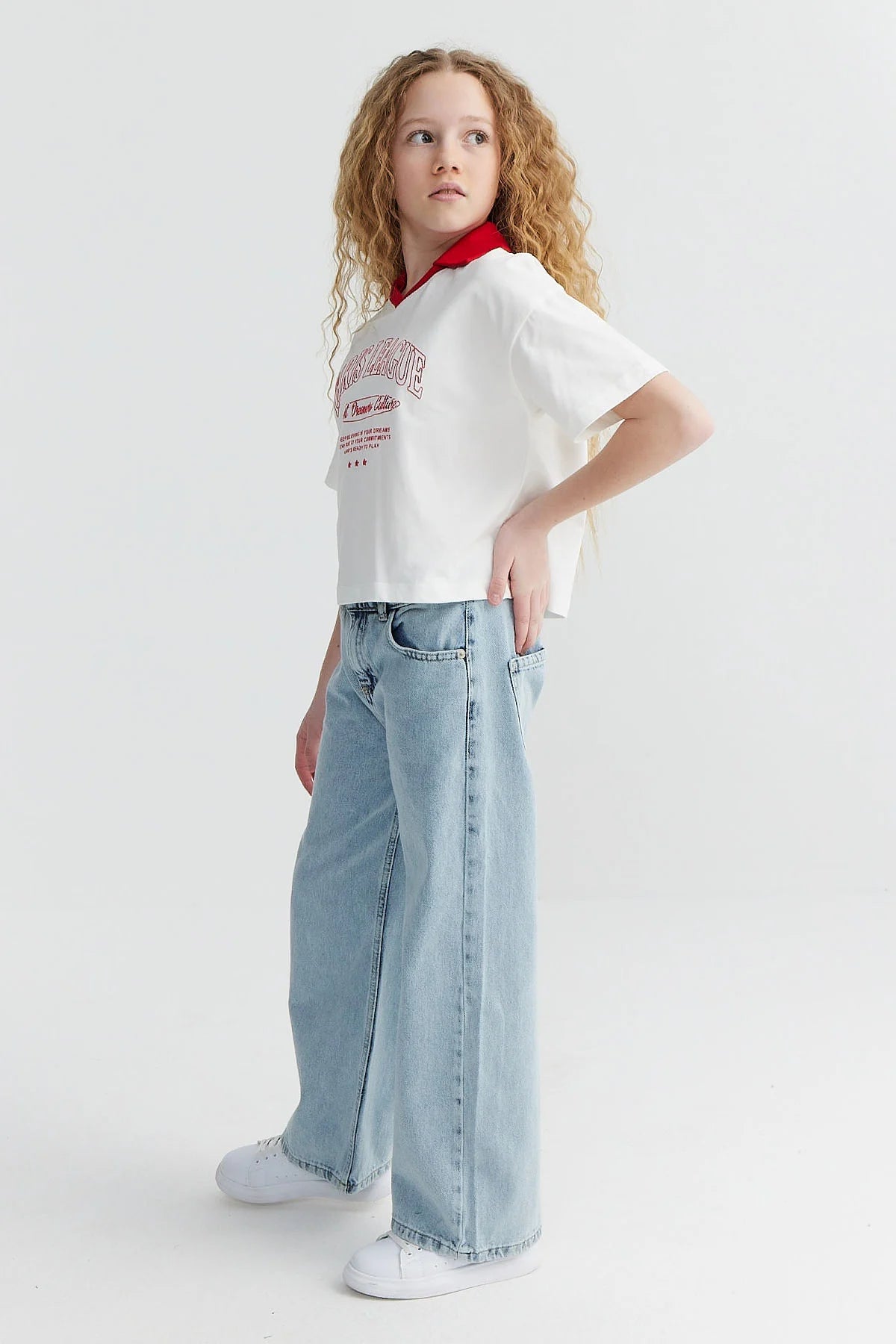 Kız Çocuk Yaka Detaylı Baskılı T-shirt
