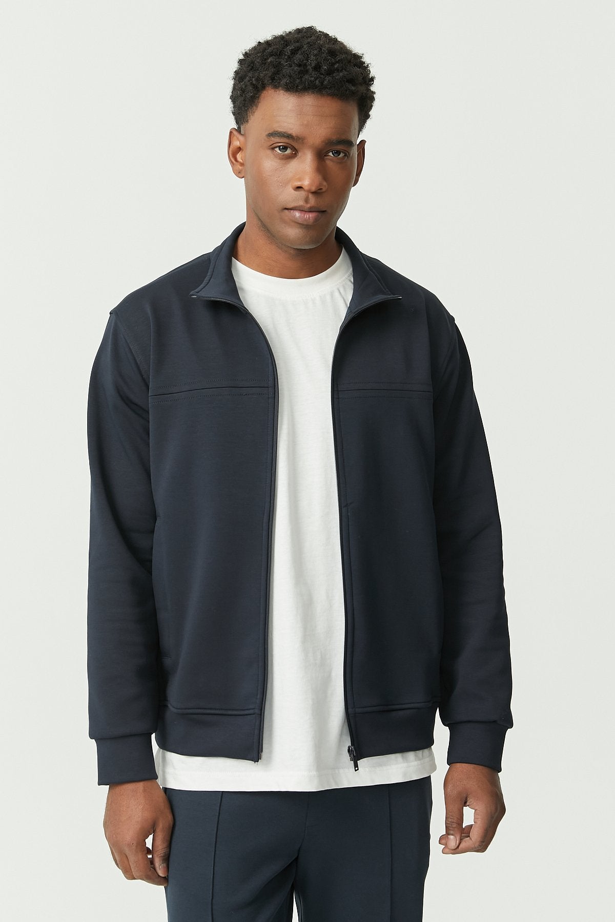 Zippered Thin Sweat Top