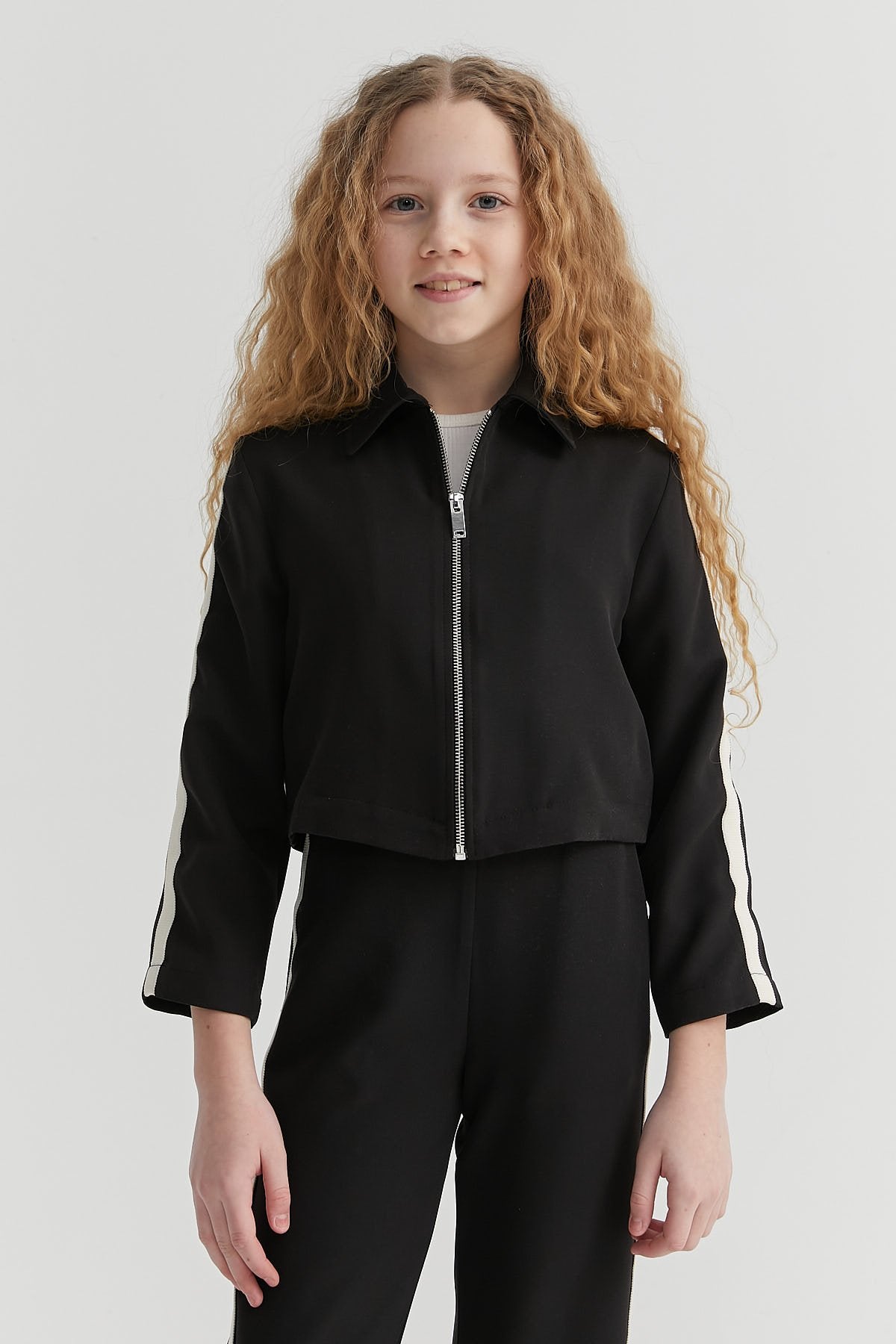 Girl's Short Front Zippered Sweat Top