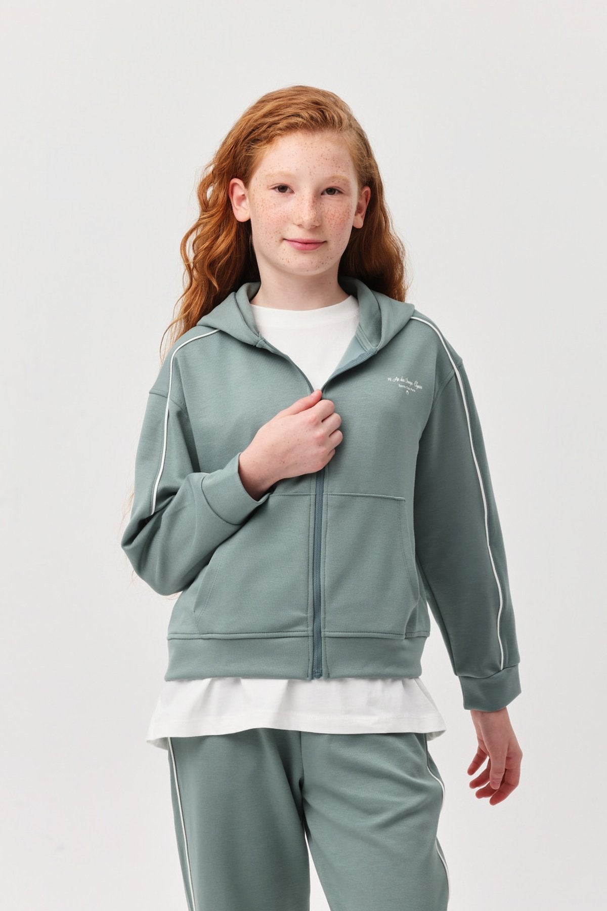 Girl's Zippered Sweat Top