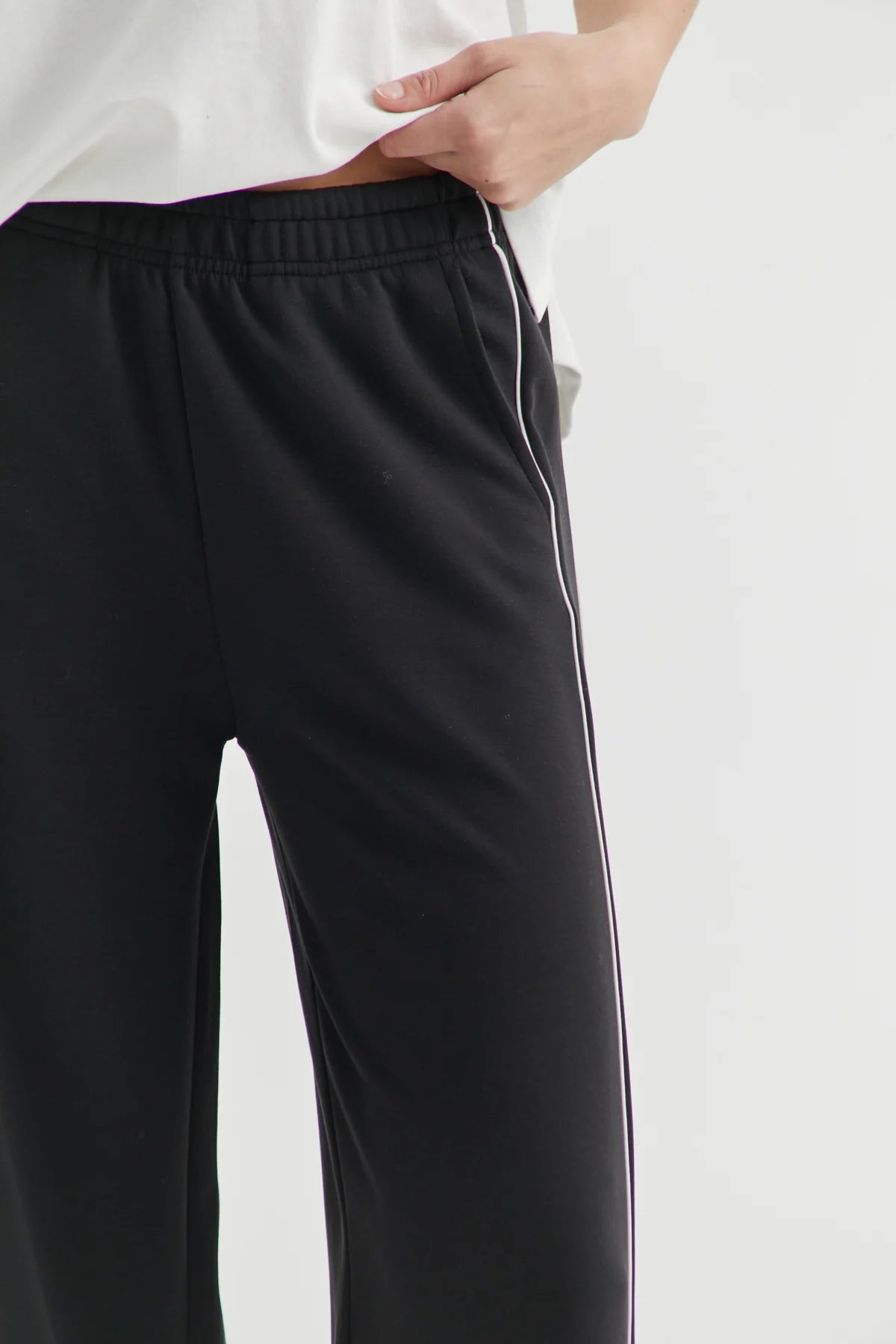 Kadın Beli Lastikli Yanı Şerit Detaylı Sweat Alt