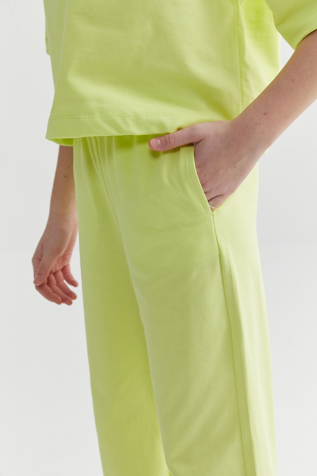 Girl's Elastic Waist Sweat Bottom