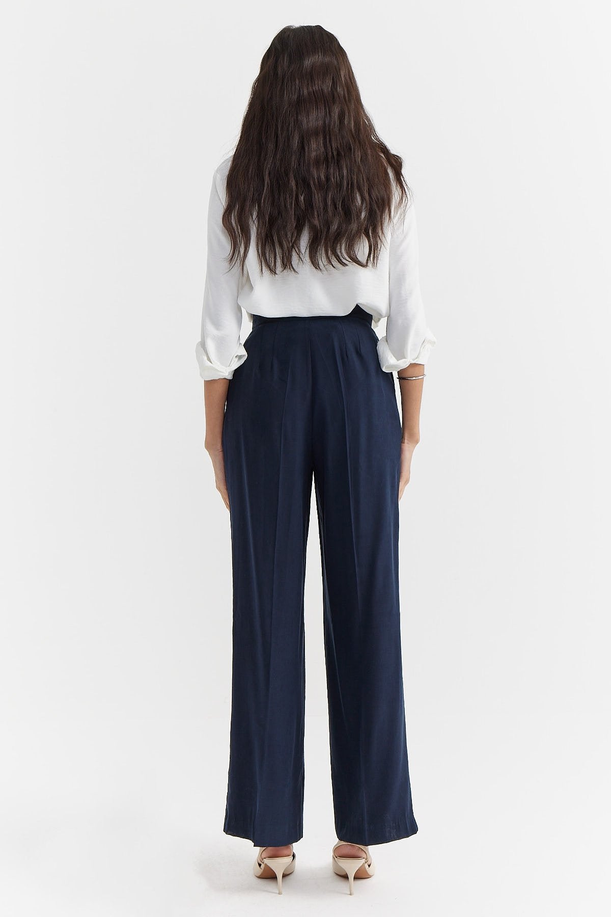 Women's Button Detailed Wide Leg Trousers