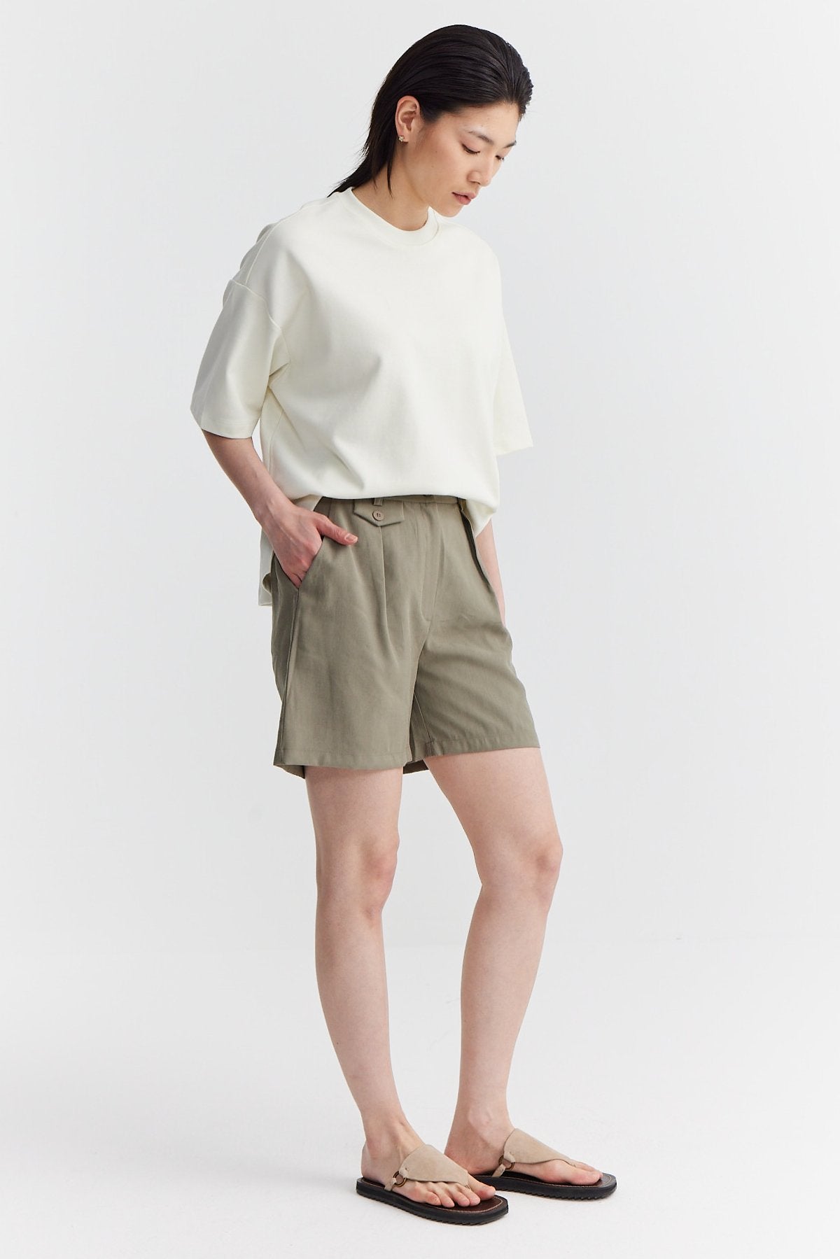 Women's Pleated Detailed Shorts