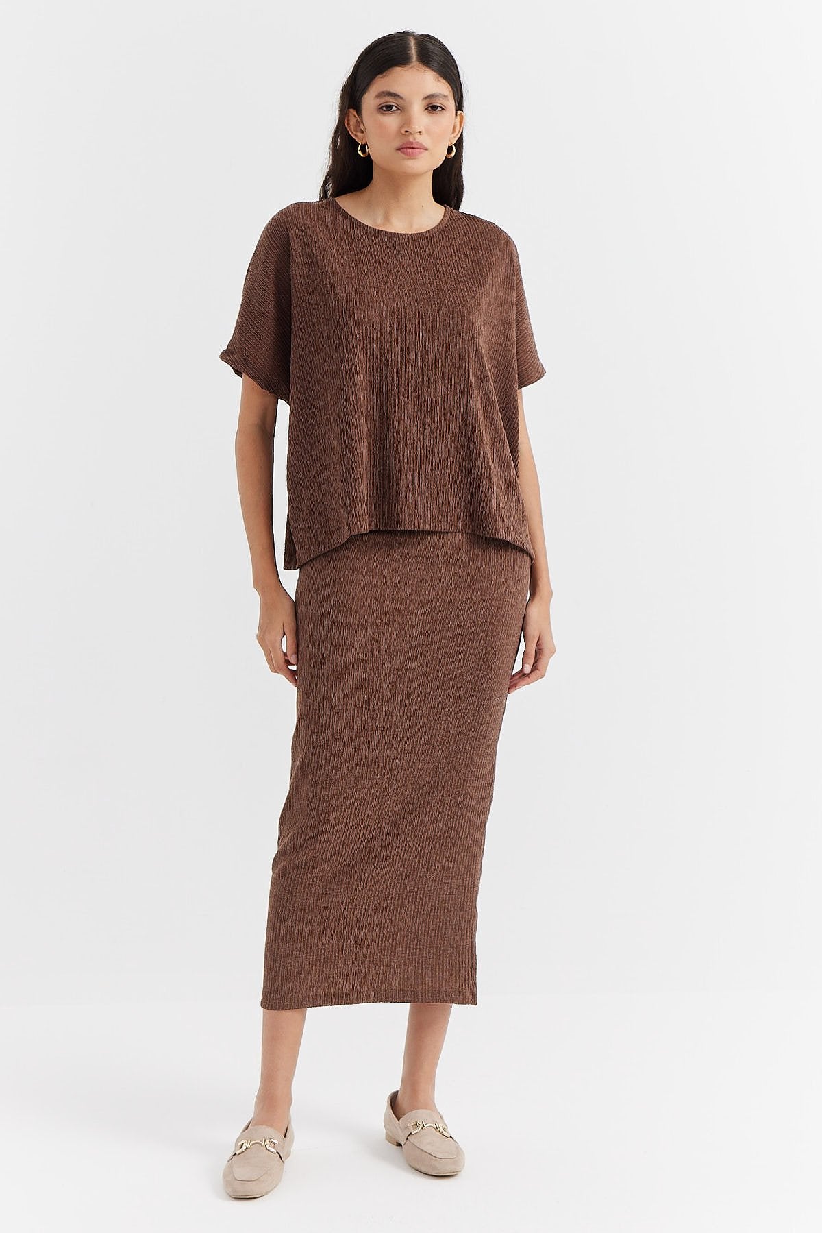 Women's Regular Waist Textured Midi Skirt